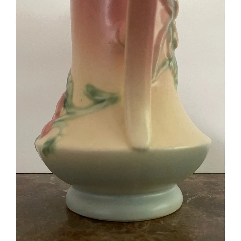Hull Pottery hull art